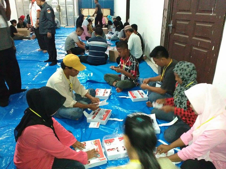 <b>Pengawasan Pelipatan Surat Suara</b>